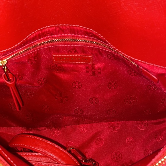 Tory Burch Robinson Dome Satchel (Large) - Picture 6 of 8